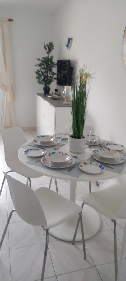 Beautiful Spacious 1-Bed Apartment With Aircon Puerto del Carmen  Exterior photo