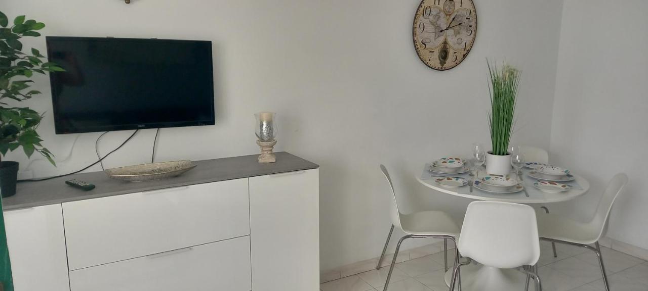 Beautiful Spacious 1-Bed Apartment With Aircon Puerto del Carmen  Exterior photo